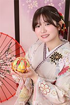 2025年成人のお嬢様