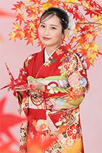 2025年成人のお嬢様