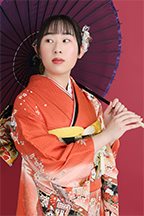 2025年成人のお嬢様